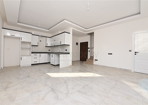 دوبلكس للبيع في الانيا - غرفتين وصالة -ضمن مجمع حديث - محمودلار / الانيا 