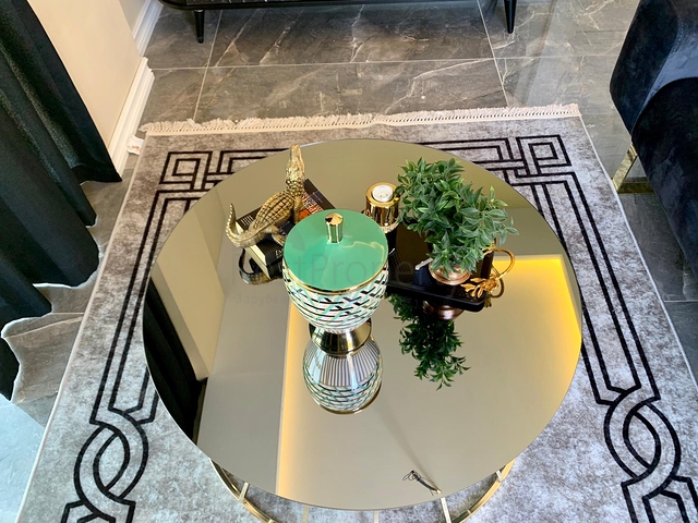 فيلا اطلالة بحر في الانيا -4 غرف وصالة - مسبح خاص -في كارجيجاك / الانيا