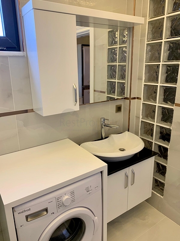 فيلا اطلالة بحر في الانيا -4 غرف وصالة - مسبح خاص -في كارجيجاك / الانيا