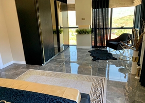 فيلا اطلالة بحر في الانيا -4 غرف وصالة - مسبح خاص -في كارجيجاك / الانيا