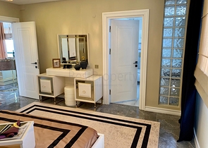 فيلا اطلالة بحر في الانيا -4 غرف وصالة - مسبح خاص -في كارجيجاك / الانيا