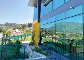 فيلا اطلالة بحر في الانيا -4 غرف وصالة - مسبح خاص -في كارجيجاك / الانيا