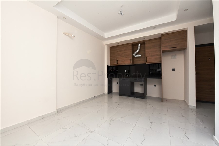 شقق للبيع في اوبا - تصميم غرفة وصالة -ضمن مجمع جديد -اوبا / الانيا 