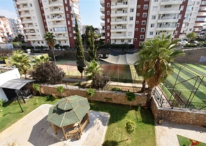 شقق للبيع في اوبا - تصميم غرفة وصالة -ضمن مجمع جديد -اوبا / الانيا 