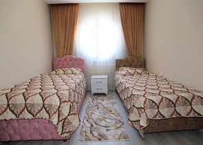 شقق جديدة للبيع في محمودلار - 2 غرفة وصالة -مفروشة -ضمن مجمع - في محمودلار/ الانيا 