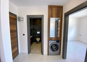 عقارات محمودلار - شقة غرفة وصالة -جديدة وضمن مجمع فاخر -في محمودلار / الانيا 