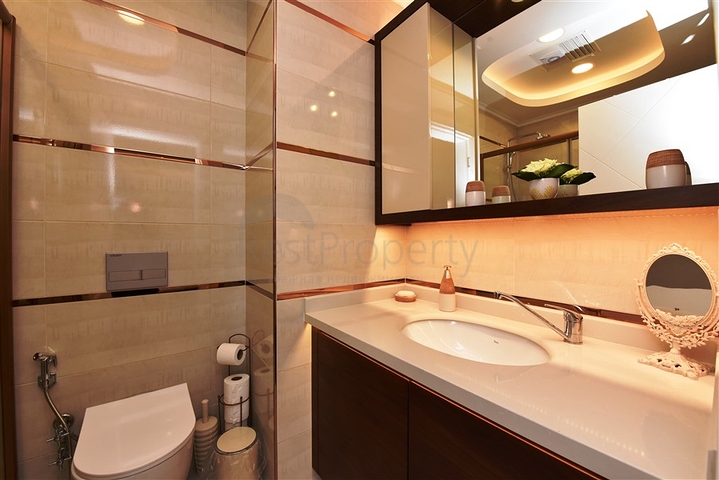 شقق فاخرة في الانيا - ضمن مجمع 5 نجوم - شقة 2 غرفة وصالة -في محمودلار / الانيا 