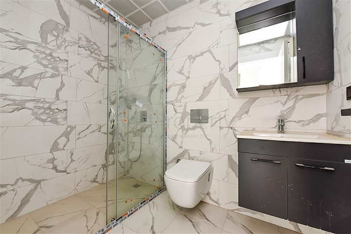 شقق بالتقسيط في الانيا - مجمع قيد الانشاء -في اوبا / الانيا 