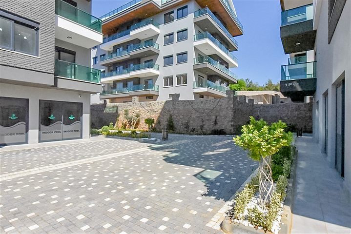 شقق بالتقسيط في الانيا - مجمع قيد الانشاء -في اوبا / الانيا 