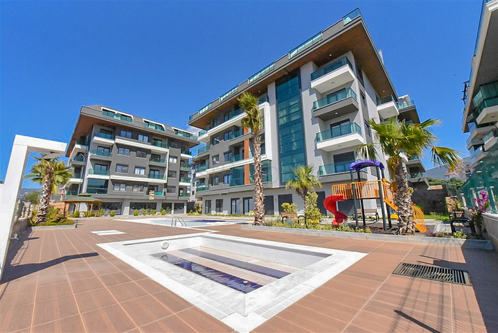 شقق بالتقسيط في الانيا - مجمع قيد الانشاء -في اوبا / الانيا 