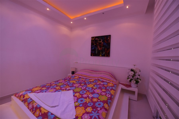 عقارات للبيع في مركز الانيا - دوبلكس فاخرة -4 غرف وصالة -في مركز الانيا 