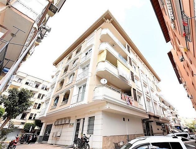 عقارات للبيع في مركز الانيا - دوبلكس فاخرة -4 غرف وصالة -في مركز الانيا 