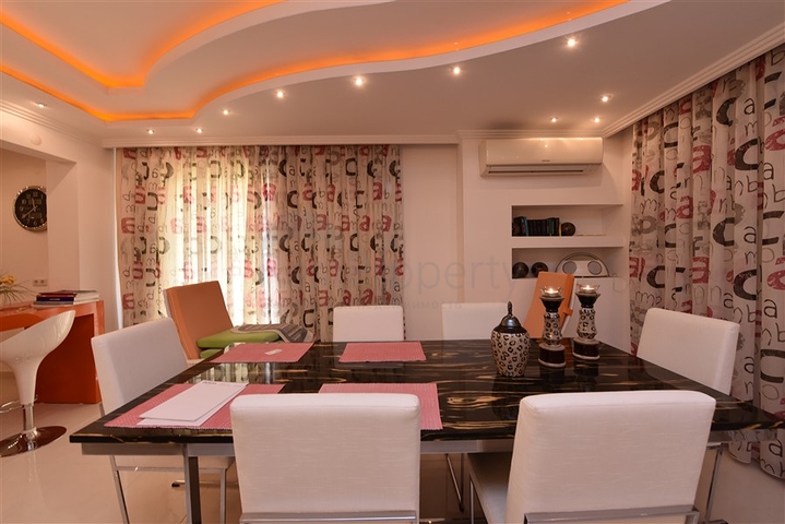 عقارات للبيع في مركز الانيا - دوبلكس فاخرة -4 غرف وصالة -في مركز الانيا 