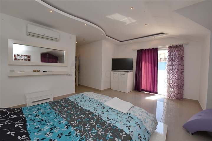 عقارات للبيع في مركز الانيا - دوبلكس فاخرة -4 غرف وصالة -في مركز الانيا 