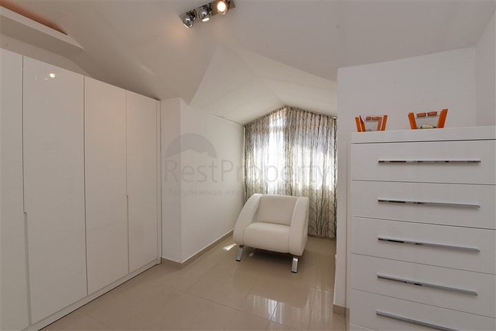 عقارات للبيع في مركز الانيا - دوبلكس فاخرة -4 غرف وصالة -في مركز الانيا 