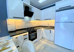 شقق للبيع في محمودلار - غرفة وصالة -مفروشة بأناقة -ضمن مجمع جديد -في محمودلار / الانيا 