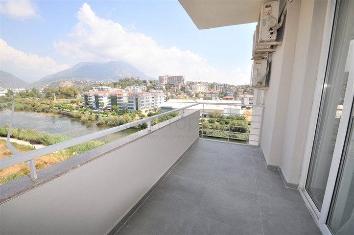 شقق اطلالة بحر في الانيا -غرفتين وصالة -مجمع عائلي - في توسمور / الانيا 