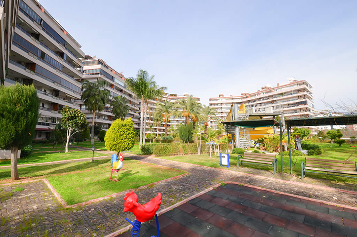 شقق اطلالة بحر في الانيا -غرفتين وصالة -مجمع عائلي - في توسمور / الانيا 