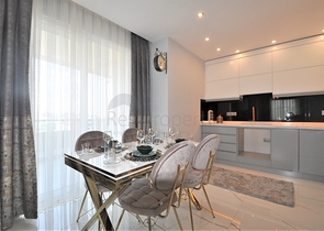 شقق اطلالة بحر في الانيا -غرفتين وصالة -مجمع عائلي - في توسمور / الانيا 