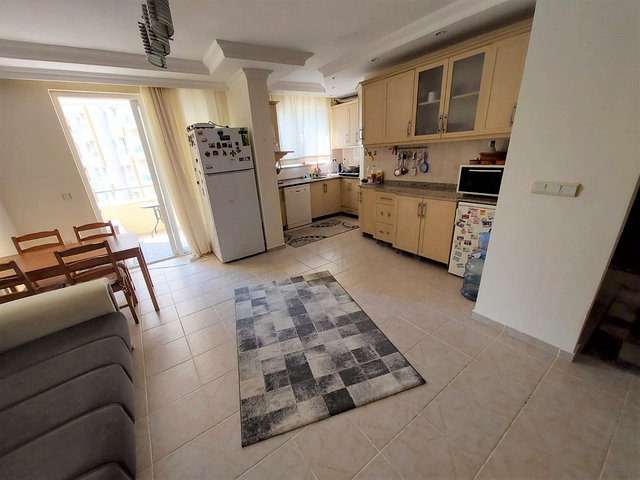 شقق بأسعار رخيصة في الانيا - غرفة وصالة مفروشة -في محمودلار / الانيا 