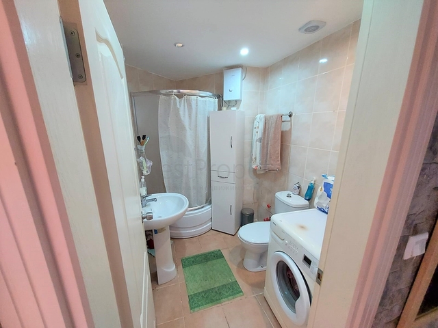 شقق بأسعار رخيصة في الانيا - غرفة وصالة مفروشة -في محمودلار / الانيا 