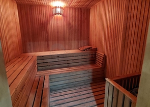 شقق بأسعار رخيصة في الانيا - غرفة وصالة مفروشة -في محمودلار / الانيا 