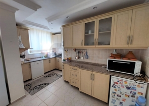 شقق بأسعار رخيصة في الانيا - غرفة وصالة مفروشة -في محمودلار / الانيا 