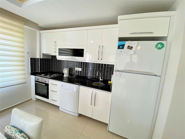 شقق في محمودلار - غرفة وصالة مفروشة -ضمن مجمع سكني -في محمودلار / الانيا