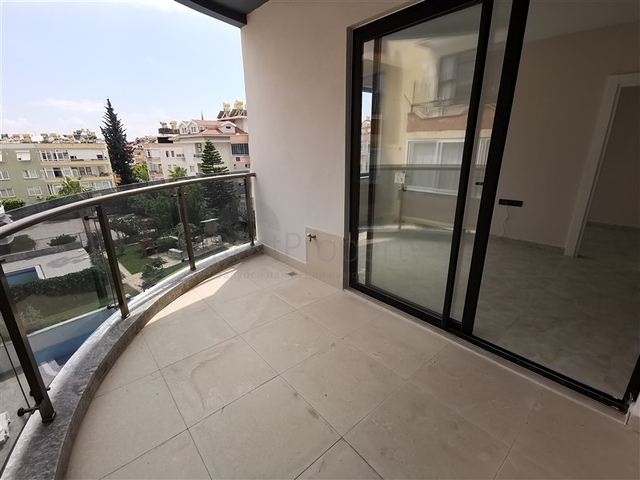 عقارات للبيع في مركز الانيا - شقة 2 غرفة وصالة -مجمع حديث -الانيا سنتر 