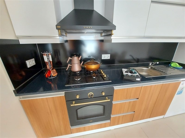 شقق للبيع في محمودلار- غرفة وصالة -مفروشة -ضمن مجمع سكني -محمودلار / الانيا 