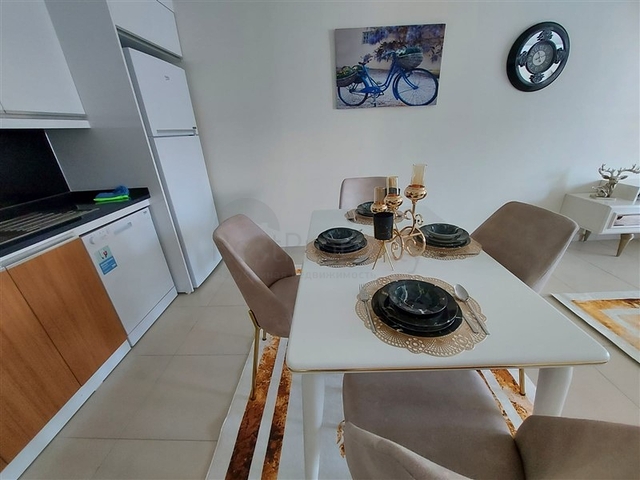 شقق للبيع في محمودلار- غرفة وصالة -مفروشة -ضمن مجمع سكني -محمودلار / الانيا 