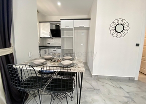 شقة جديدة في محمودلار - غرفة وصالة -موقع مركزي -في محمودلار / الانيا 