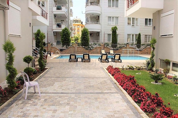 شقق للبيع في اوبا - غرفة وصالة -قريبة من البجر -اوبا /الانيا 