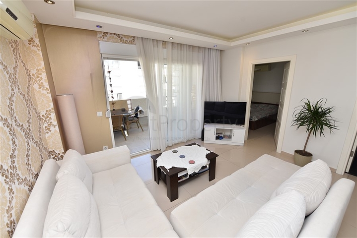 شقق للبيع في اوبا - غرفة وصالة -قريبة من البجر -اوبا /الانيا 