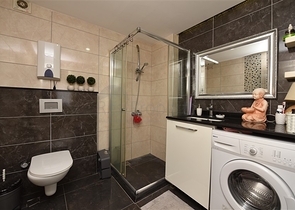 شقق للبيع في اوبا - غرفة وصالة -قريبة من البجر -اوبا /الانيا 