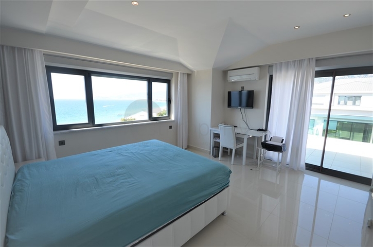 شقق فاخرة في الانيا - اطلالة بحر مباشرة -دوبلكس 3 غرف وصالة -مجمع 5 نجوم - كارجيجاك / الانيا 