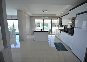 شقق فاخرة في الانيا - اطلالة بحر مباشرة -دوبلكس 3 غرف وصالة -مجمع 5 نجوم - كارجيجاك / الانيا 