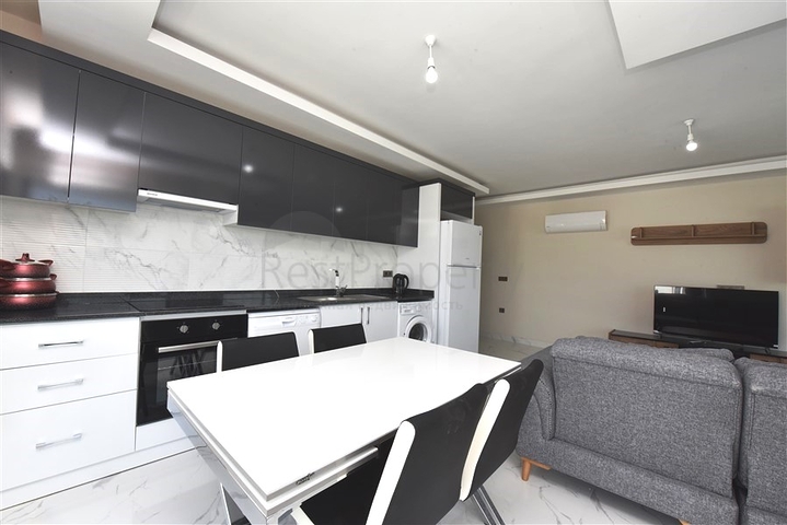 شقق للبيع في محمودلار - غرفة وصالة -مفروشة -ضمن مجمع حديث -في الانيا 