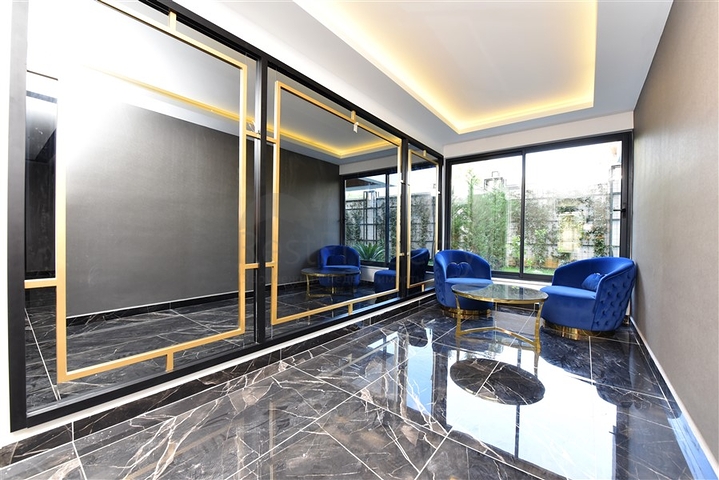 بنتهاوس 2 + 1 للإيجار في منطقة شاطئ كليوباترا