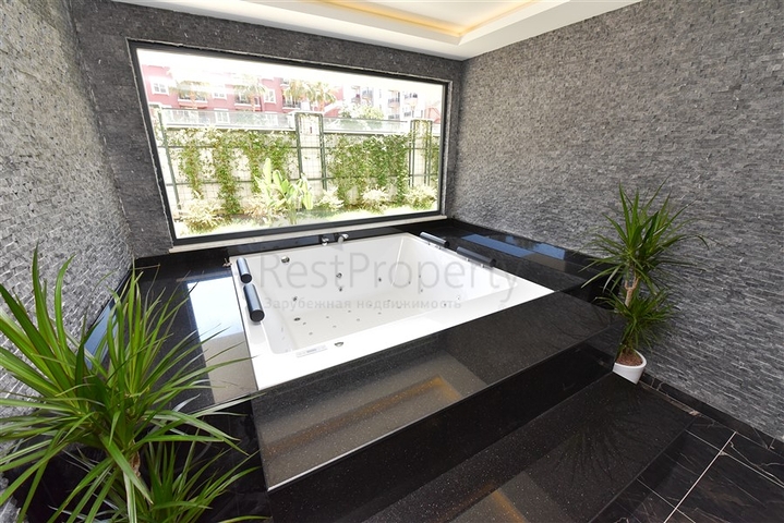 بنتهاوس 2 + 1 للإيجار في منطقة شاطئ كليوباترا