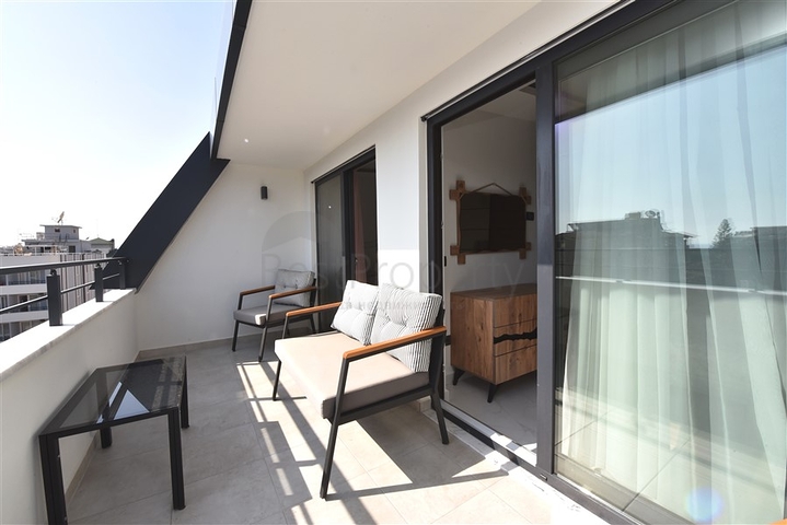 بنتهاوس 2 + 1 للإيجار في منطقة شاطئ كليوباترا