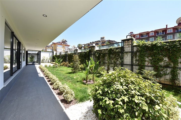 بنتهاوس 2 + 1 للإيجار في منطقة شاطئ كليوباترا