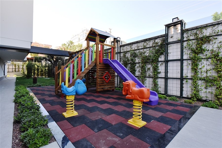 بنتهاوس 2 + 1 للإيجار في منطقة شاطئ كليوباترا