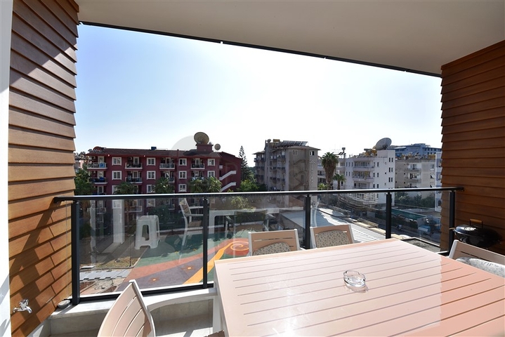 بنتهاوس 2 + 1 للإيجار في منطقة شاطئ كليوباترا