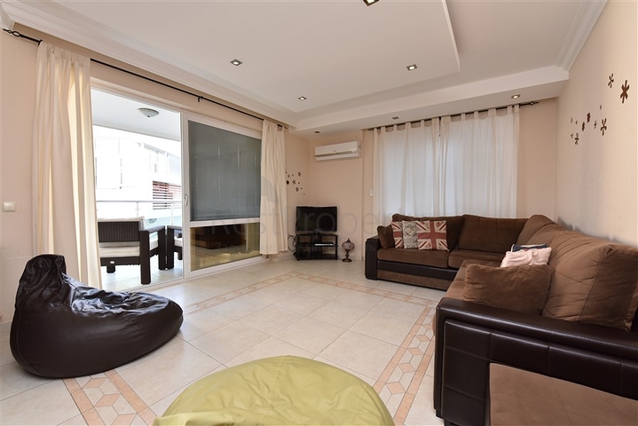 شقق للبيع في الانيا - غرفتين وصالة -مفروشة -ضمن مجمع عائلي في توسمور / الانيا 