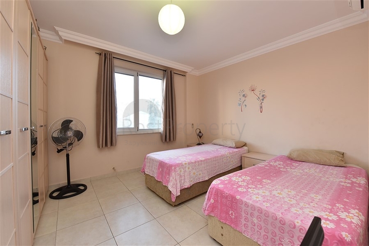 شقق للبيع في الانيا - غرفتين وصالة -مفروشة -ضمن مجمع عائلي في توسمور / الانيا 