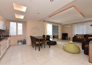 شقق للبيع في الانيا - غرفتين وصالة -مفروشة -ضمن مجمع عائلي في توسمور / الانيا 