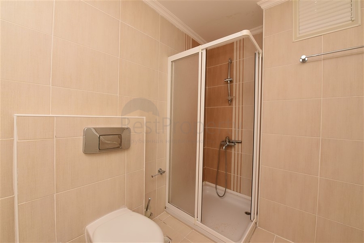 دوبلكس للبيع في غولد سيتي - اطلالة بحر - 3 غرف وصالة -كارجيجاك / الانيا 