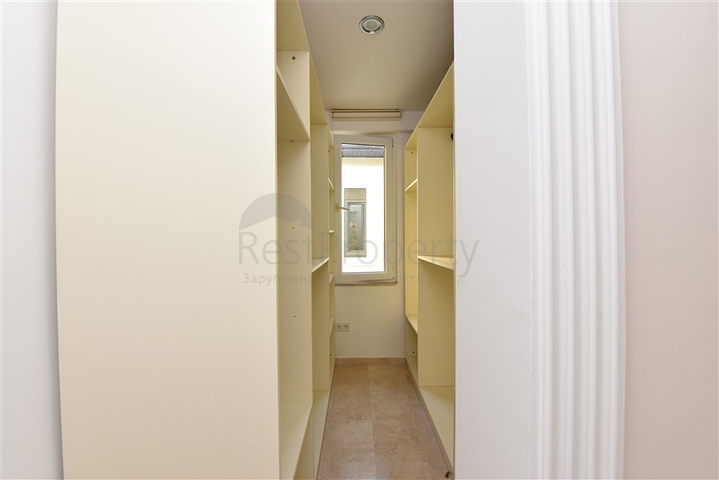 دوبلكس للبيع في غولد سيتي - اطلالة بحر - 3 غرف وصالة -كارجيجاك / الانيا 