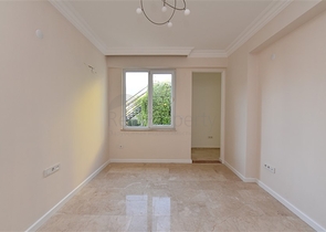 دوبلكس للبيع في غولد سيتي - اطلالة بحر - 3 غرف وصالة -كارجيجاك / الانيا 